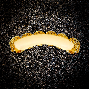 Get These Gold & Silver Grillz To Ice Out Your Grin